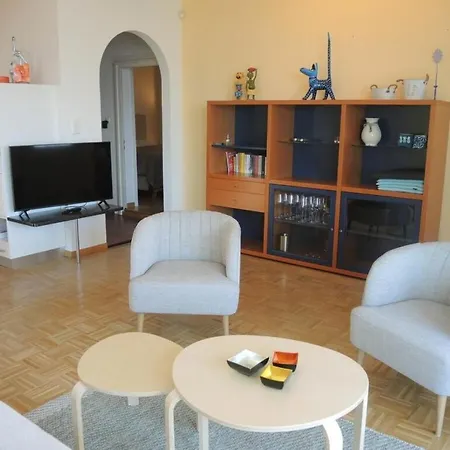 Будинок відпочинку Dora Below Локарно