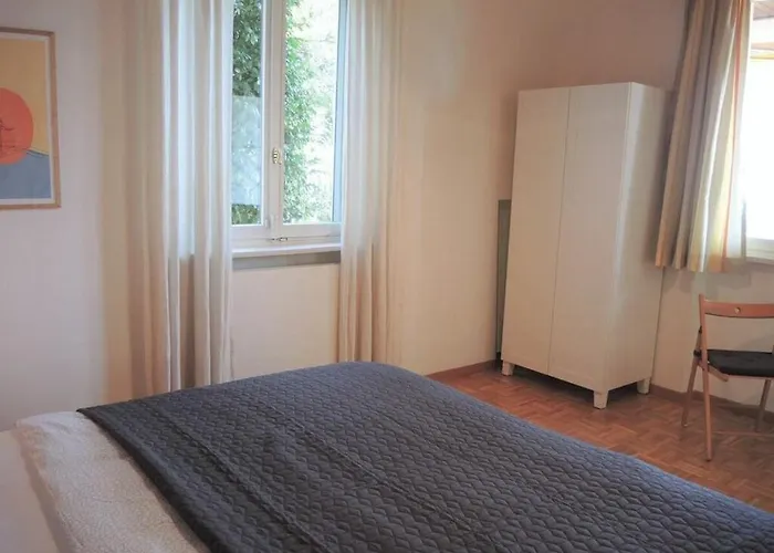 Dora Below * Локарно